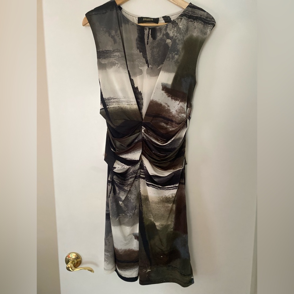 EUC dress size L purchased in Italy